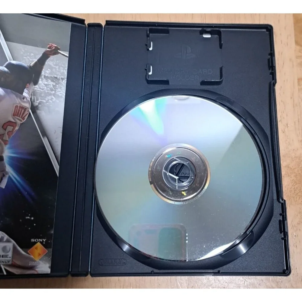 2 PS2 MLB High Heat 2003  & The Show 06